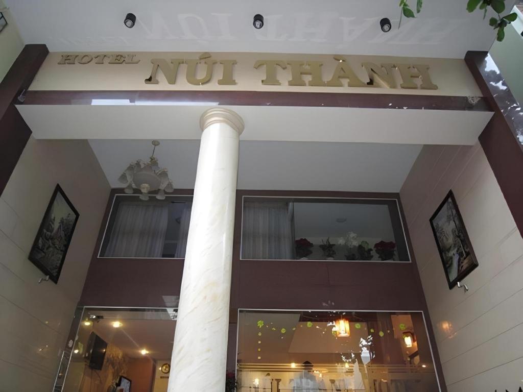 Nui Thanh Hotel Ho Chi Minh-staden Exteriör bild