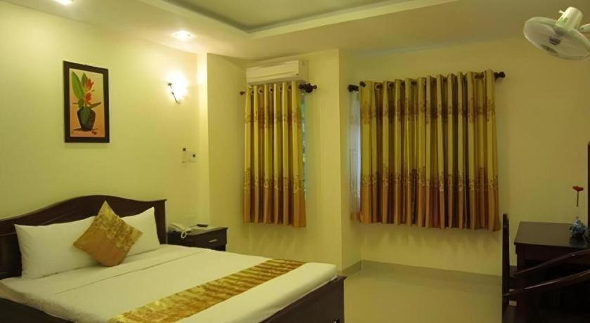 Nui Thanh Hotel Ho Chi Minh-staden Exteriör bild
