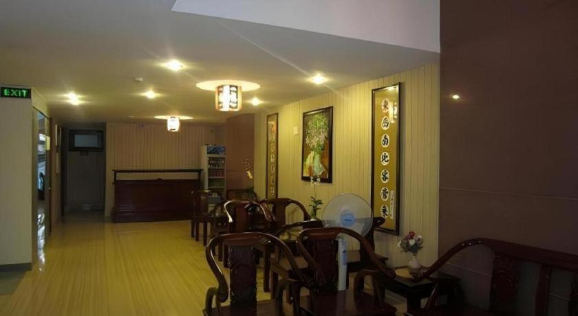 Nui Thanh Hotel Ho Chi Minh-staden Exteriör bild